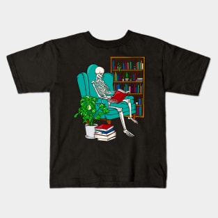 Skeleton Reading a Book Reading and Plant Lover Goblincore Kids T-Shirt